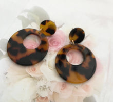 Load image into Gallery viewer, Retro, Dark Tortoise Shell, Geometric, Circle Drop, Resin Earrings with Smaller Circle Push Back