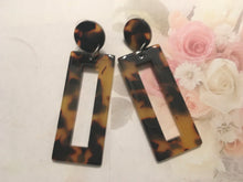 Load image into Gallery viewer, Large, Retro, Dark Tortoise Shell, Geometric, Rectangular, Resin, Drop Earrings