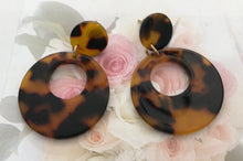 Load image into Gallery viewer, Retro, Dark Tortoise Shell, Geometric, Circle Drop, Resin Earrings with Smaller Circle Push Back