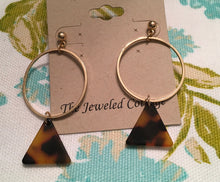 Load image into Gallery viewer, Retro, Tortoise Shell, Geometric, Circular Metal and Triangular Resin Drop, Earrings