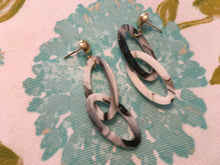 Load image into Gallery viewer, NEW STYLE! Retro, Black, Grey and Cream Tortoise Shell, Geometric, Double Oval, Resin, Drop Earrings
