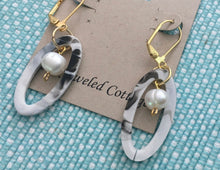 Load image into Gallery viewer, NEW STYLE! Retro, Black, Grey and Cream Tortoise Shell, Geometric, Oval, Resin, Drop Earrings with Pearl Drop