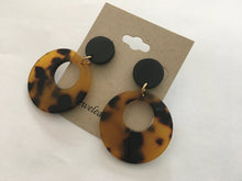 Load image into Gallery viewer, Retro, Dark Tortoise Shell, Geometric, Circle Drop, Resin Earrings with Smaller Black Circle Push Back