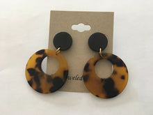 Load image into Gallery viewer, Retro, Dark Tortoise Shell, Geometric, Circle Drop, Resin Earrings with Smaller Black Circle Push Back