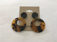 Load image into Gallery viewer, Retro, Dark Tortoise Shell, Geometric, Circle Drop, Resin Earrings with Smaller Black Circle Push Back