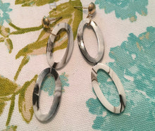 Load image into Gallery viewer, NEW STYLE! Retro, Black, Grey and Cream Tortoise Shell, Geometric, Double Oval, Resin, Drop Earrings