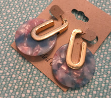 Load image into Gallery viewer, NEW STYLE! Retro, Geometric, Circular Tortoise Shell, Drop Earrings in Black Grey, Purple Blue, Red Clear, and Pink Blue Color Choices