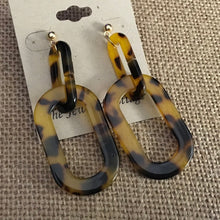 Load image into Gallery viewer, Retro, Dark Tortoise Shell, Geometric, Oblong, Resin, Double Drop Earrings