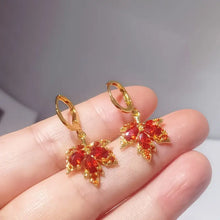 Load image into Gallery viewer, Maple Leaf Earring and Necklace Set
