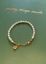Load image into Gallery viewer, Single Strand Freshwater Pearl Bracelet with Pink Crystal Charm
