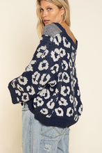 Load image into Gallery viewer, POL CLOTHING-Oversized Women’s Cropped Sweater (#590) in Midnight/Grey Print -SALE-WAS $69.00, Now-$39.99.-
