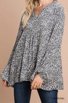 Load image into Gallery viewer, Cotton Bleu-Women’s Top #13010- WAS $59.00, Now $39.99- Blouse in Charcoal Print
