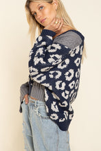 Load image into Gallery viewer, POL CLOTHING-Oversized Women’s Cropped Sweater (#590) in Midnight/Grey Print -SALE-WAS $69.00, Now-$39.99.-
