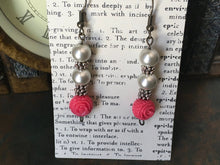 Load image into Gallery viewer, Fun N Funky Pearl and Fuschia Colored Lucite Beaded Dangle Earring
