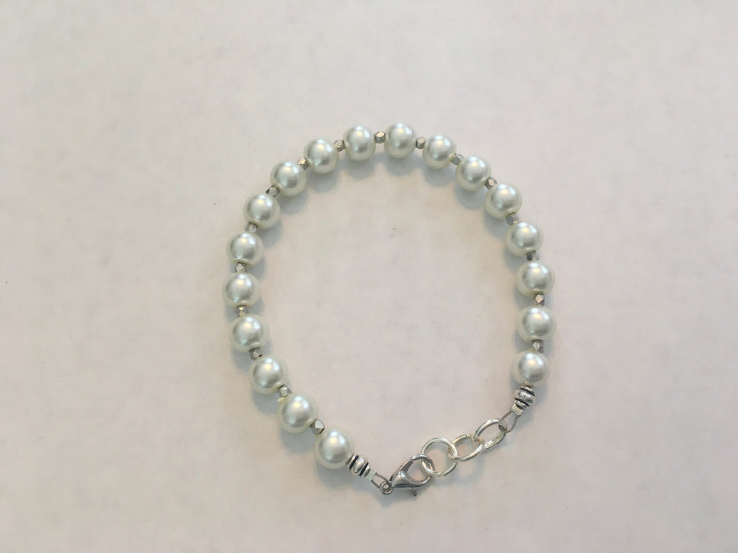 For the Bride or Bridesmaid, Single Strand, Vintage Style, Handcrafted, White Glass Pearl, Bridal Bracelet with silver beading and extension