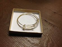 Load image into Gallery viewer, Wholesale, Expandable Bracelets W/out Charms-Sold as a Set of 5-Goldtones
