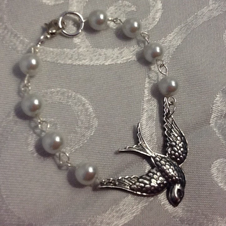 For the Bride, Vintage Style, Handcrafted, Bracelet with White Glass Pearls and Silver Bird Centerpiece